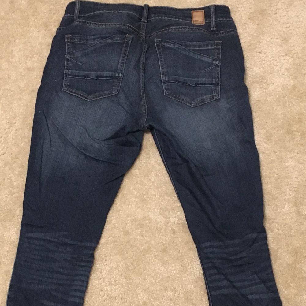 Women’s jeans